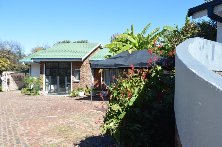 8 Bedroom Property for Sale in Wilkoppies North West